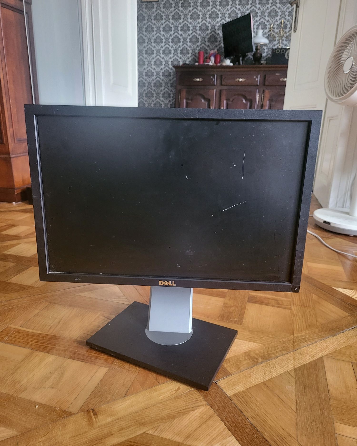 Monitor Dell używany