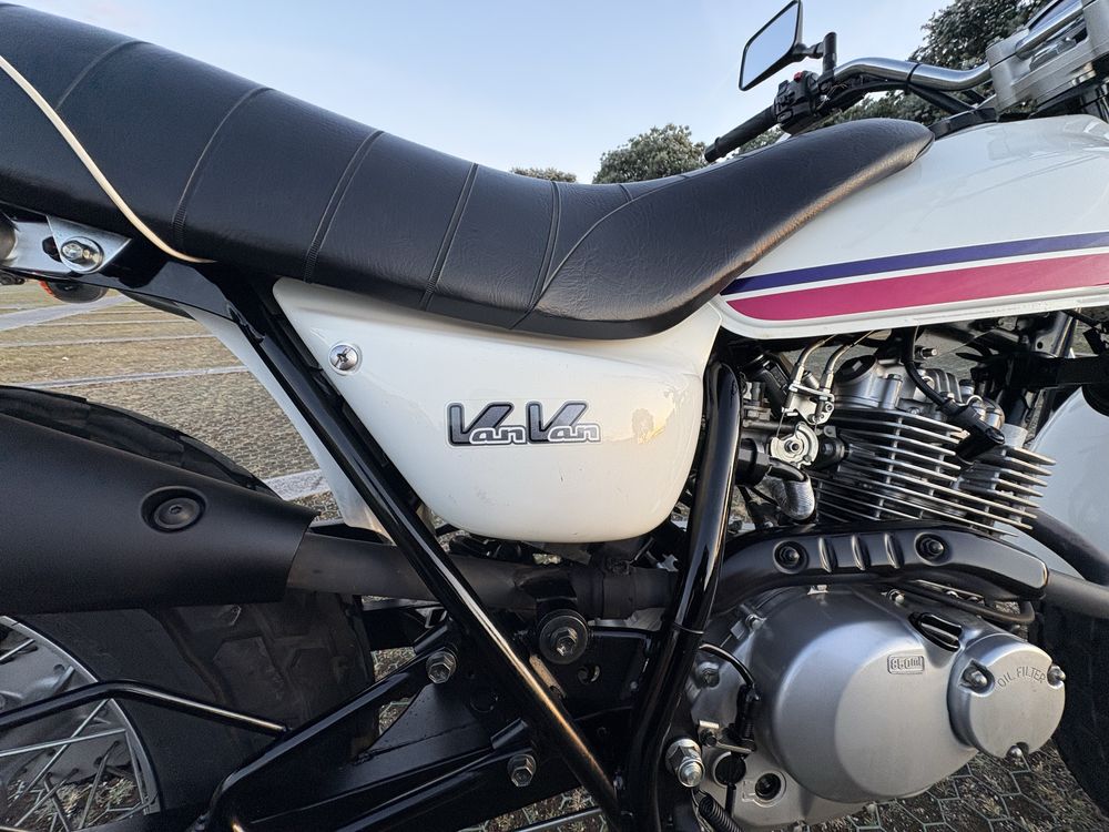 Suzuki VanVan 125, coleção, igual a nova.