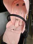 Cybex Eezy S Twist+2 Candy Pink wózek spacerowy