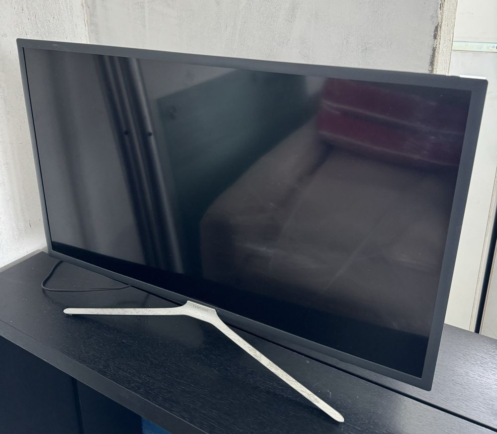 Televisor Samsung de 32 polgadas, usado como novo!