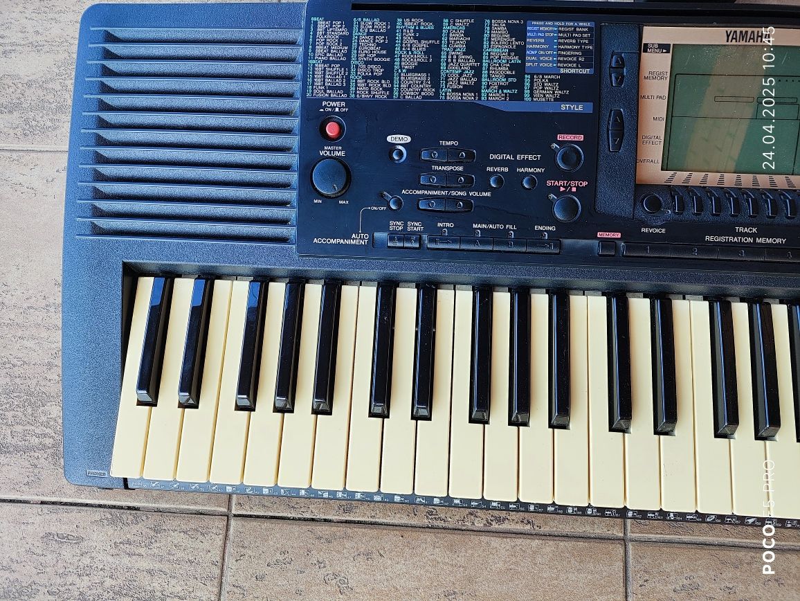 Синтезатор Yamaha PSR-330 динамічна клавіат Midi-секвенсор