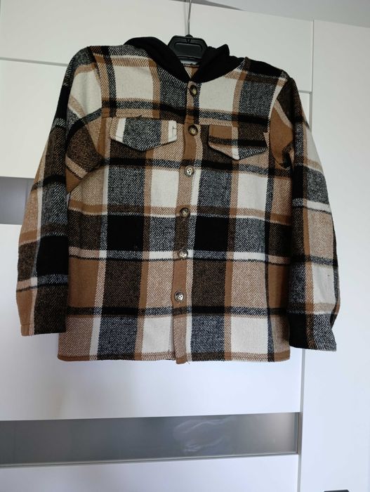 Sprzedam bluzę w kratę dla chłopca