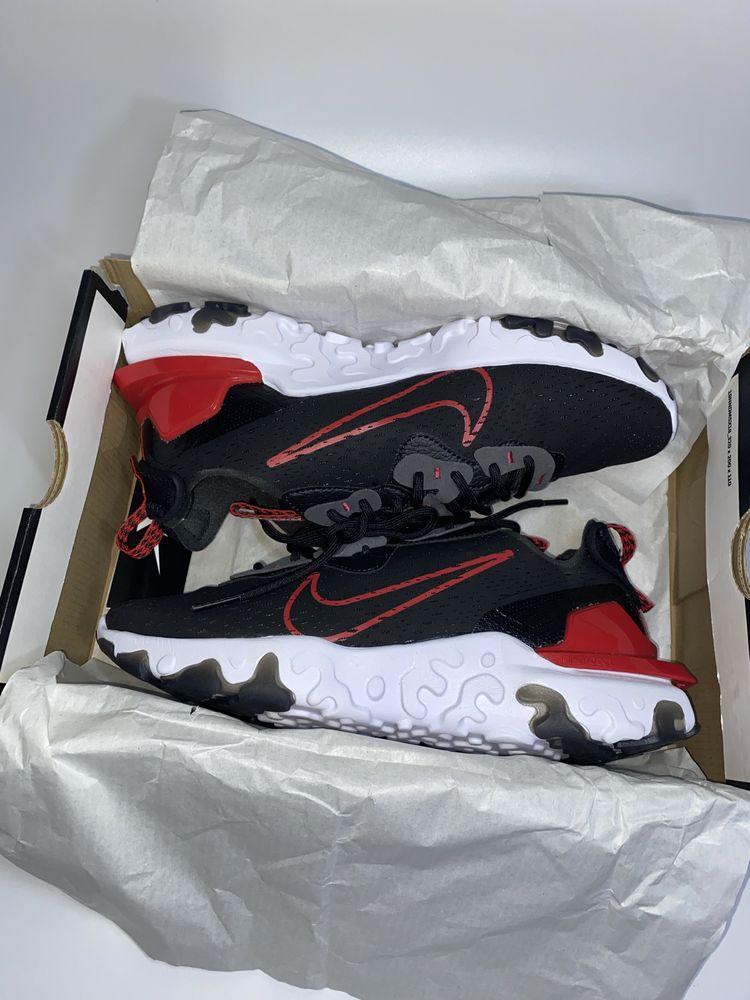 Чоловічі кросівки Nike react vision 41