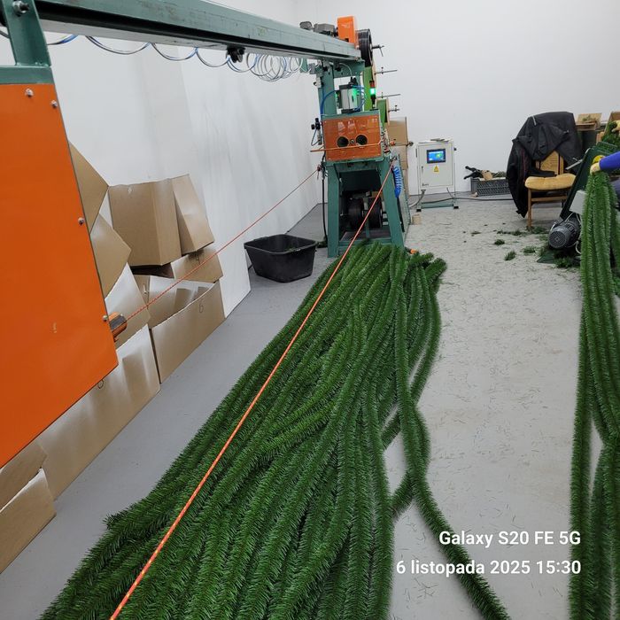 Igliwie sztuczne choina choinkowe girlanda baty na stroiki wieńce węże