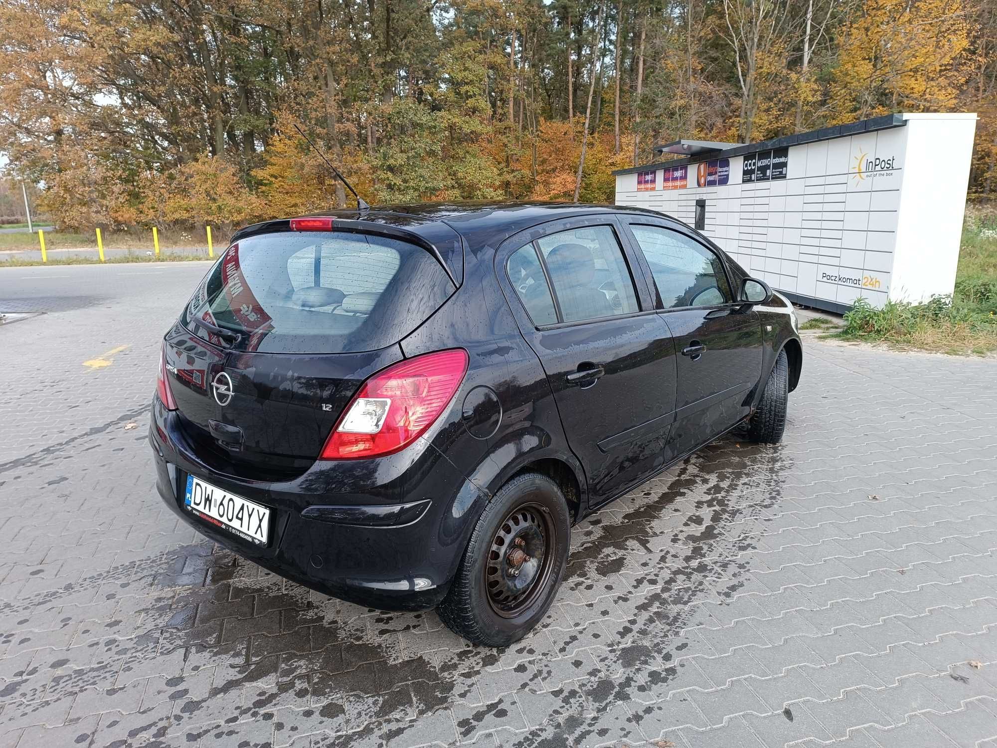 Opel Corsa D 1.2 benz, 2006 r. klima, 5-drzwi, OC i przeglad 09.2025