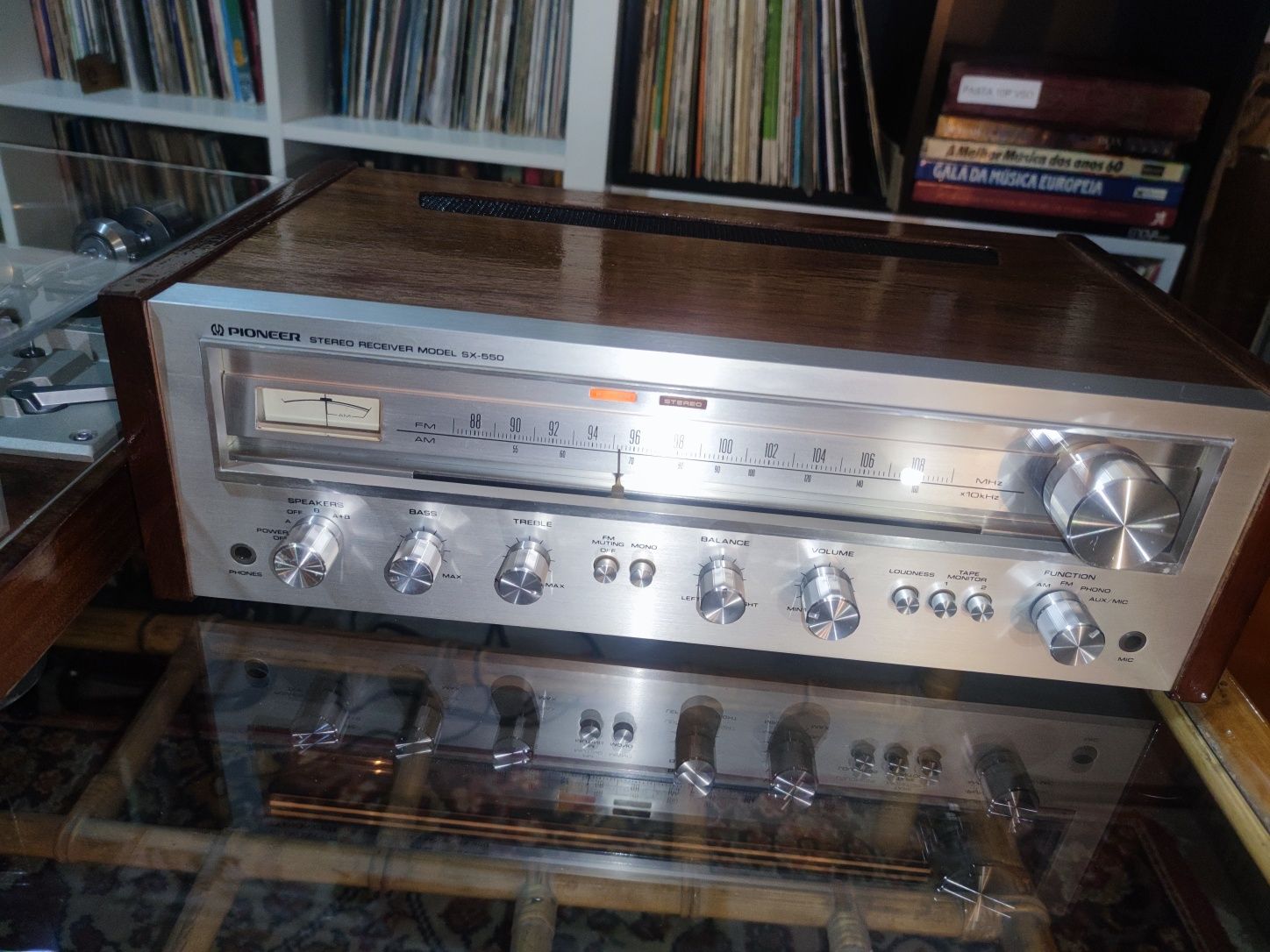 Amplificador  Pioneer SX-550 - Gira disco Pioneer PL-514 (LER ANUNCIO)