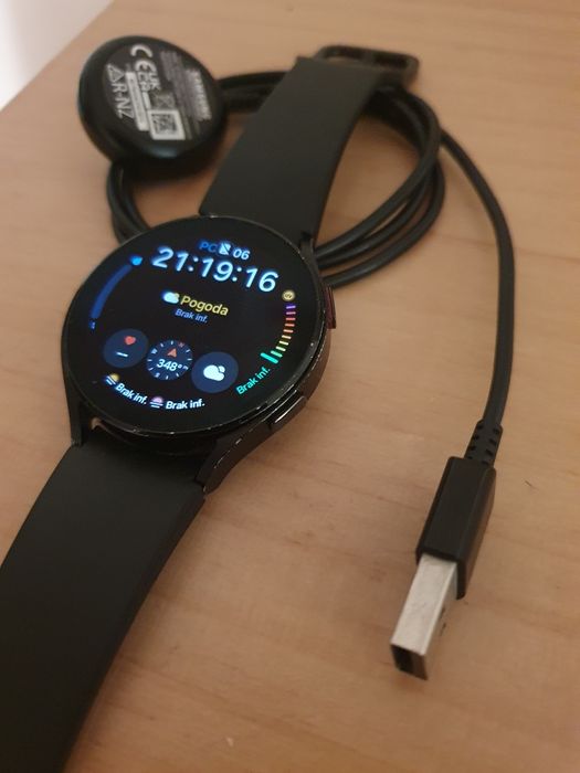Samsung Galaxy Watch 4