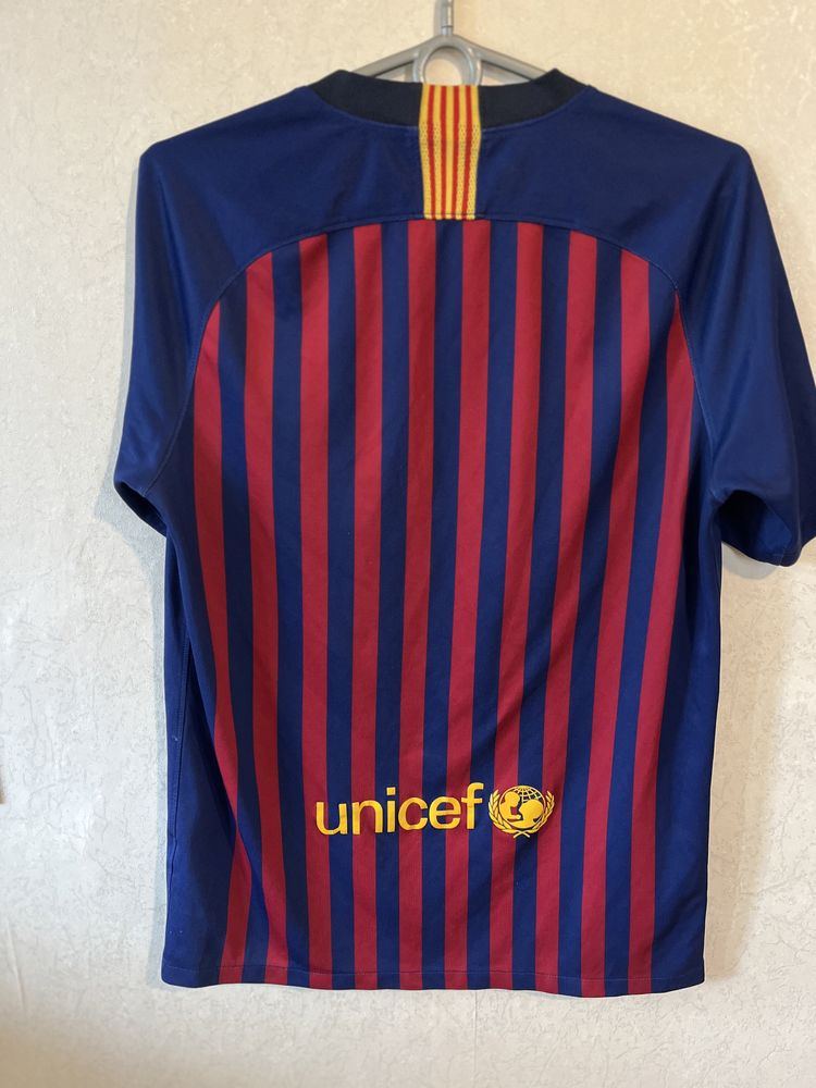 Футболка FC Barcelona