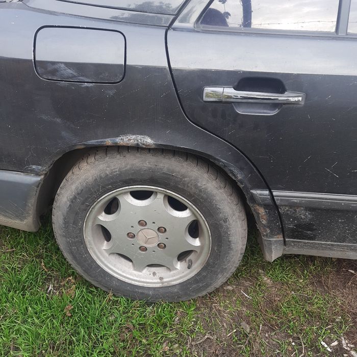 Продам Мерседес W124