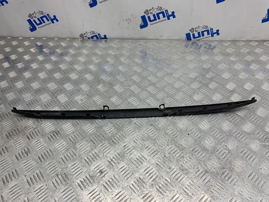 Накладка заднего бампера 4E0807819B для Audi A8 D3 2002-2009