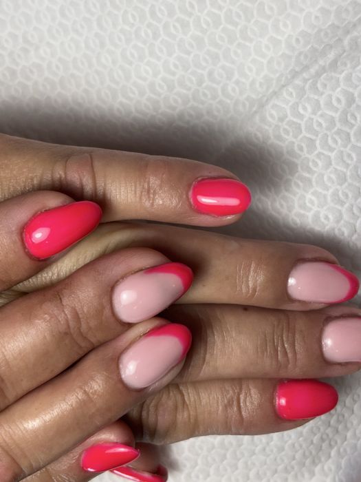 Manicure ,Pedicure , Paznokcie żelowe, hybrydowe .