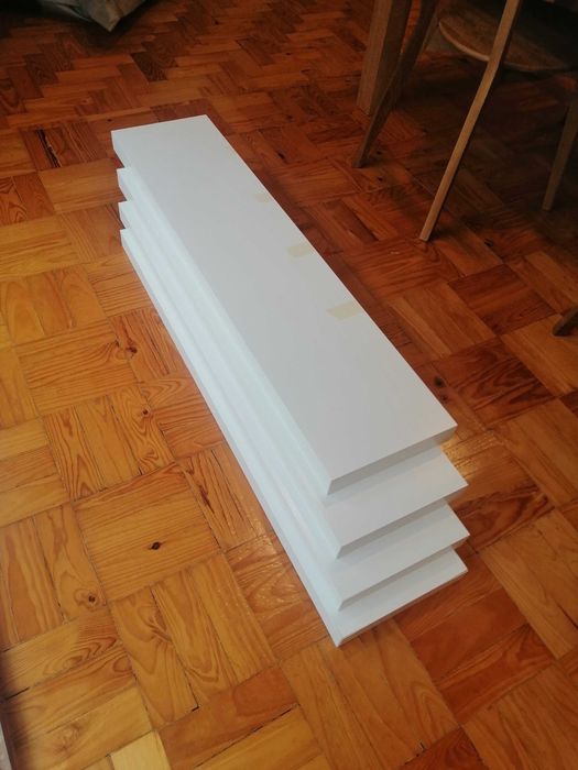 Prateleiras Ikea Lack brancas (4 unidades)