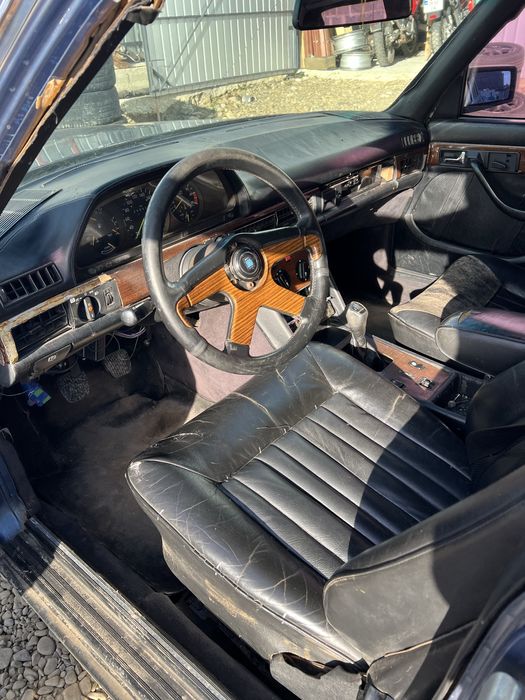 Мерседес 126 по запчастинах