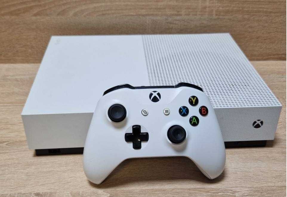 Konsola Xbox One S 1TB + Pad Nowy