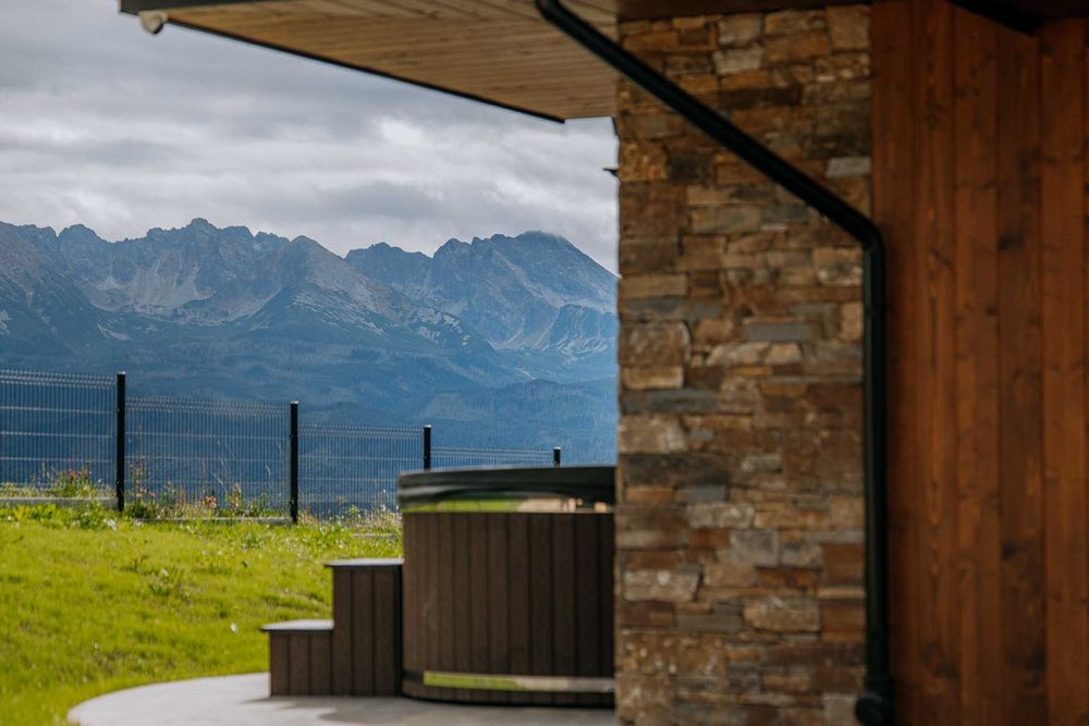 Domki 8 osobowe z 4 sypialniami w górach jacuzzi sauna kominek