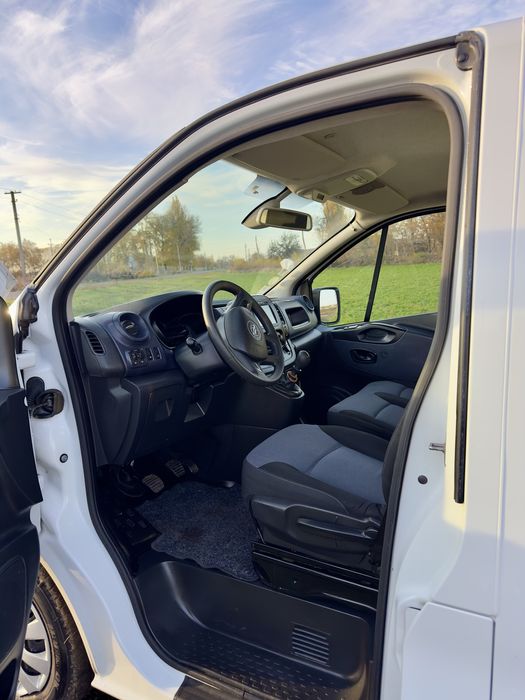 Продам Opel Vivaro в гарному стані