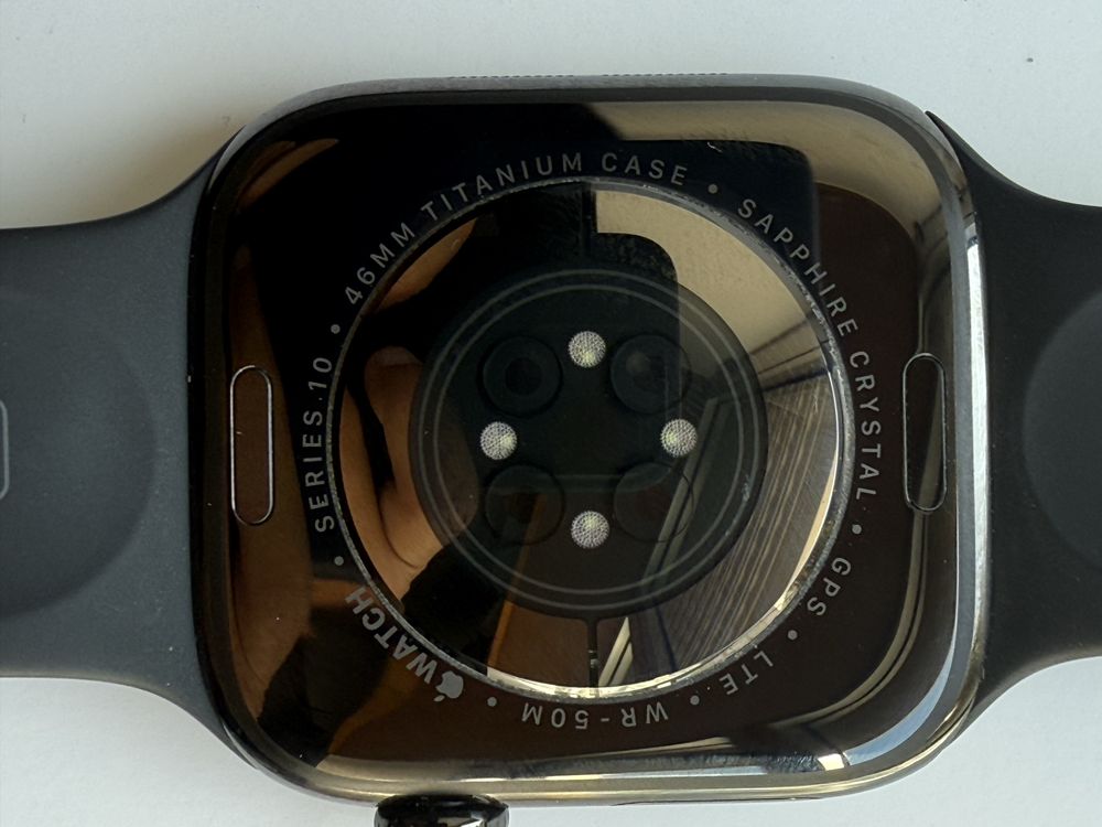 Apple Watch Series 10 TITÂNIO Ardósia 46mm GPS + Celular + Brinde
