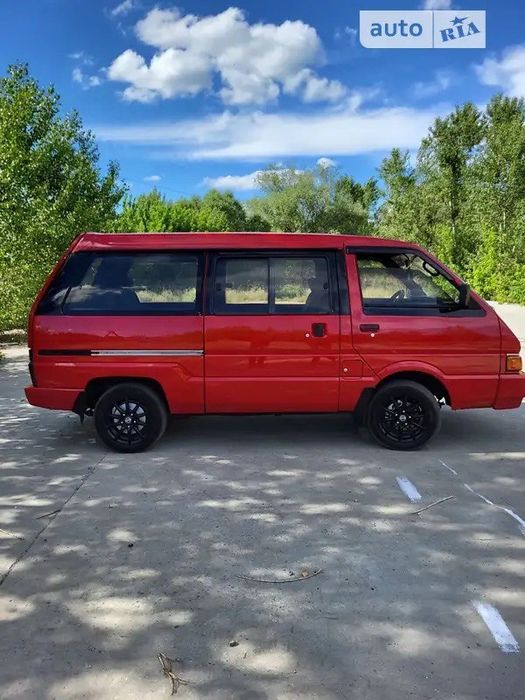 Продам NISSAN Vanette