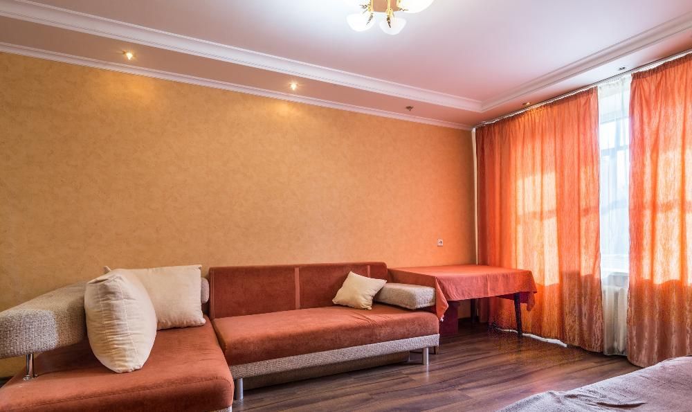 Своя. Центр ,Кёльнский бул. СВЕТ есть ВСЕГДА. Квартиры посутчно