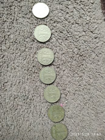 Продам монети 1 гривня