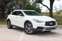 2018 INFINITI QX30 Luxury