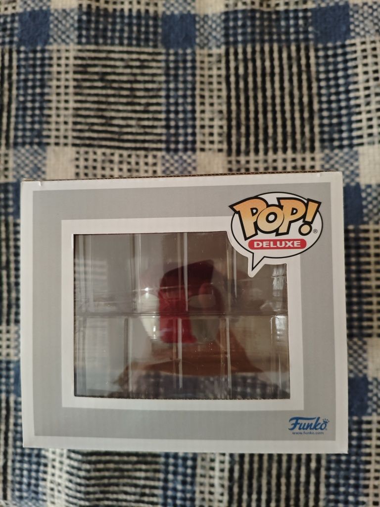 Funko Pop Skar King on Throne