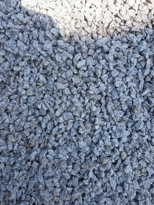 Grys granitowy kamień dalmatyńczyk kamień ozdobny kamień ogrodowy gres