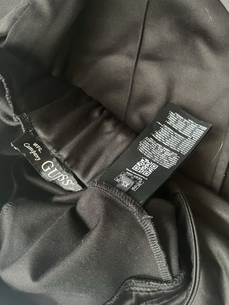 Slodnie dresowe guess dres xs czarne