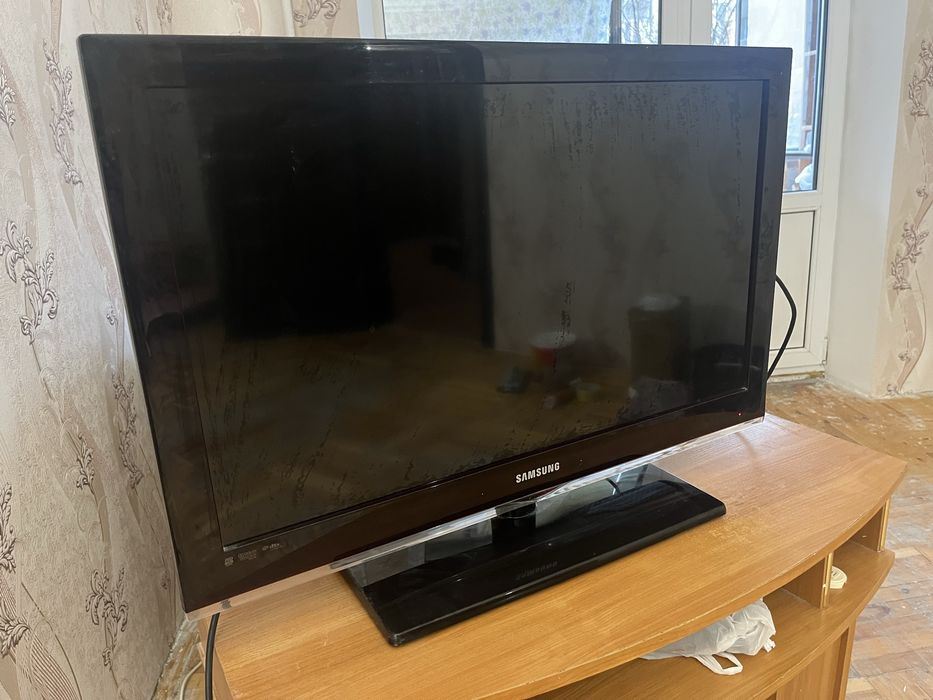Продам телевизор SAMSUNG