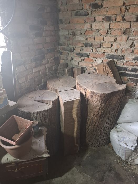 Дуб сухий    кругляком