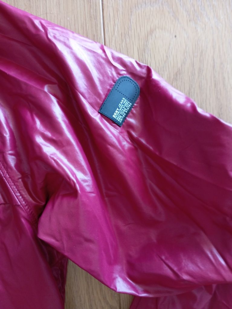 Casaco muito leve, impermeável, marca DKNY Jeans