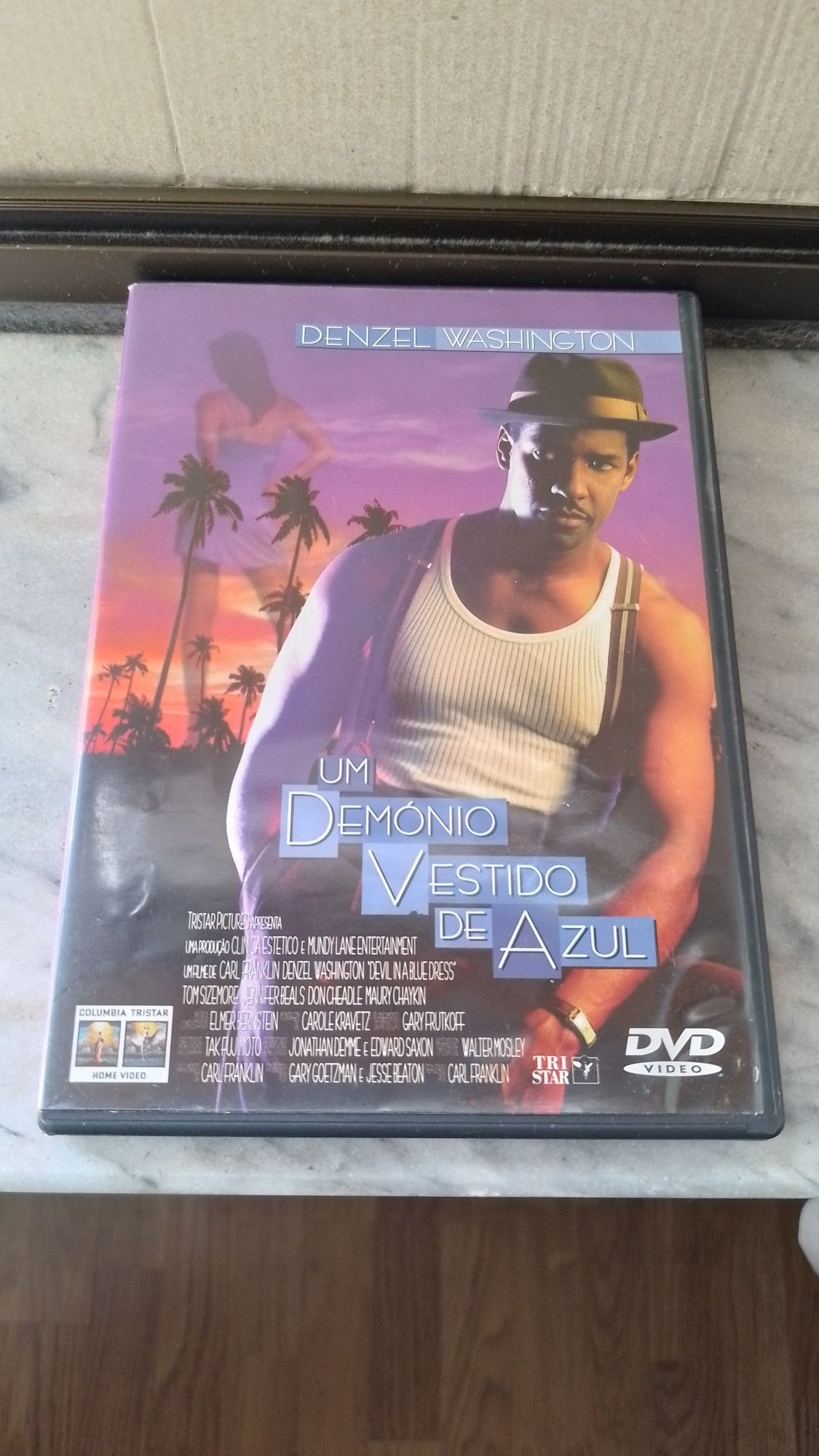 DVD Um Demónio Vestido de Azul