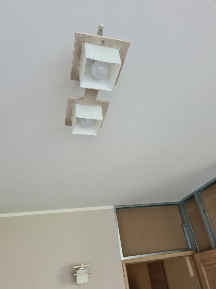 Komplet lampy 4 szt.