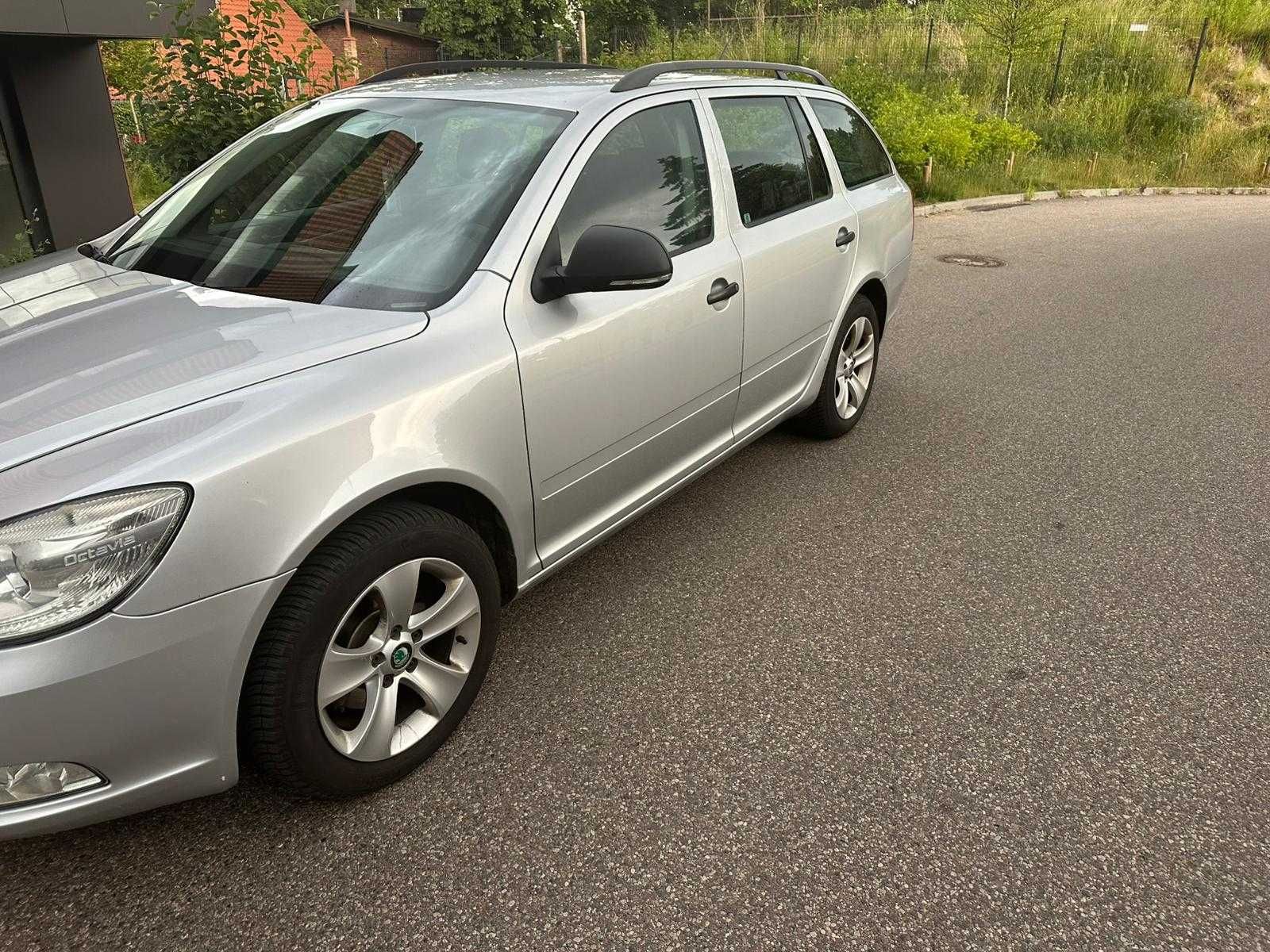 Skoda Octavia II 1.4 Lift 1.4 MPI LPG 2009 r