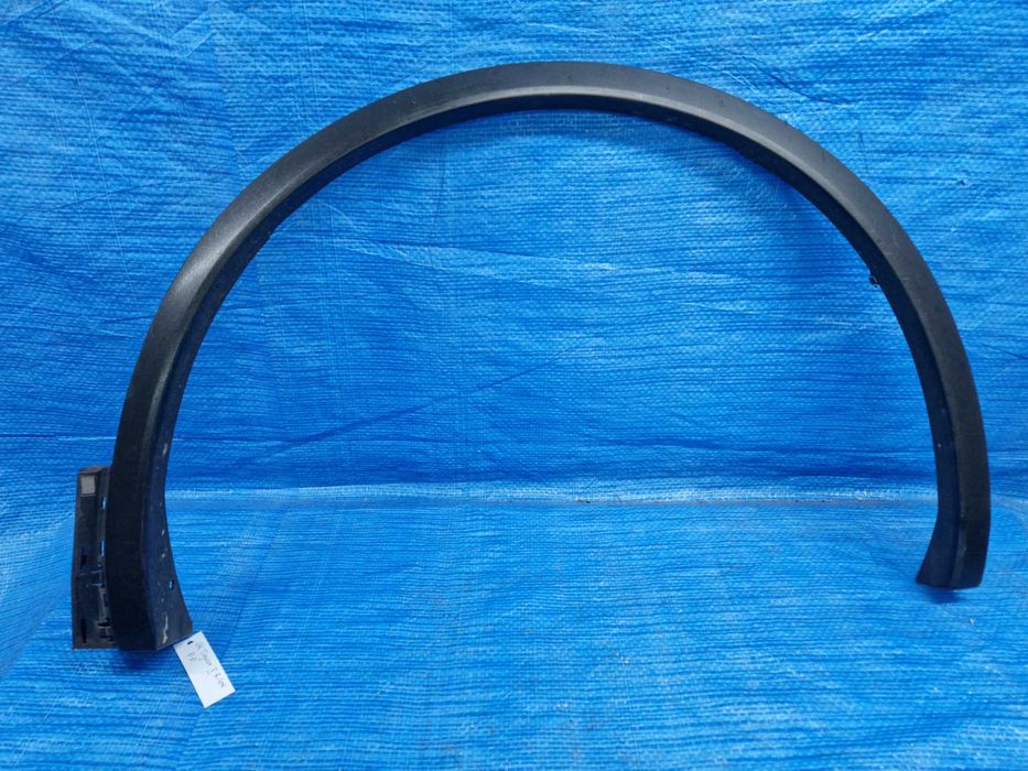 VW Tiguan II błotnik przód prawy Listwa R-Line Oryginał Ładna