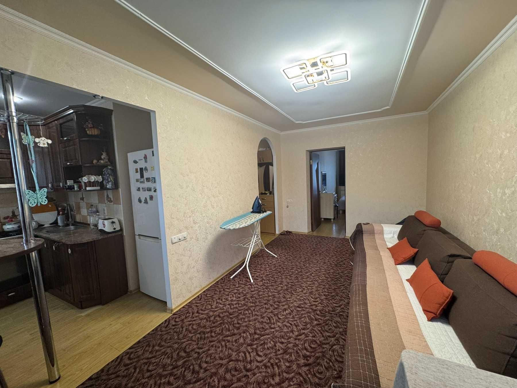 (7) Продаж 2 к. квартири на Київській (0102)