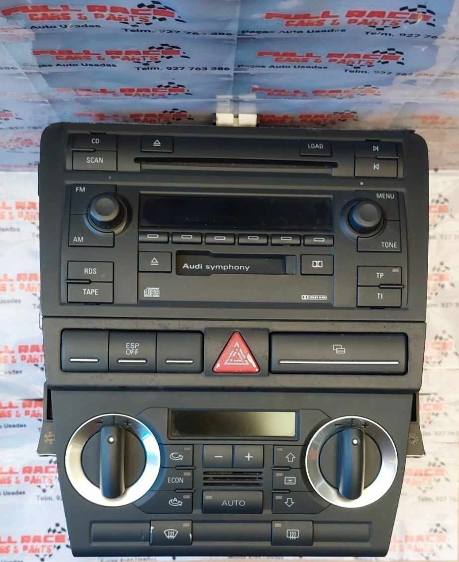 Consola do Tablier 2Din / Radio / Climatronic - Audi A3 8P