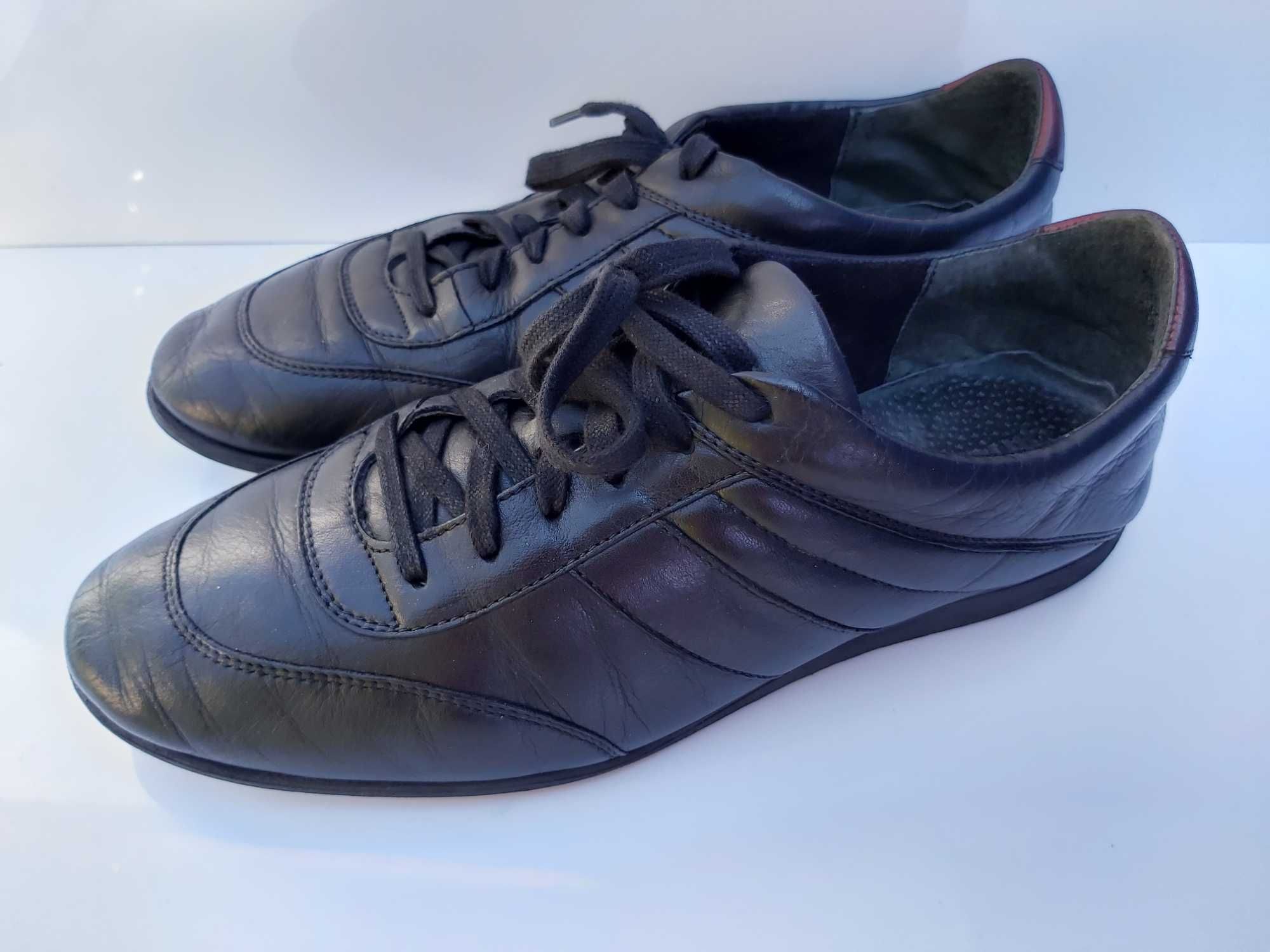 Pólbuty Gino ROSSI czarne trzewiki sneakersy 42