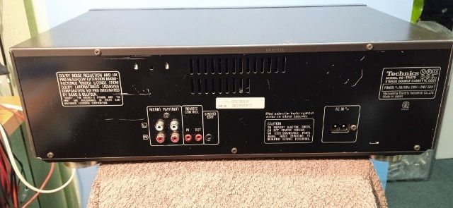 Technics STR-979