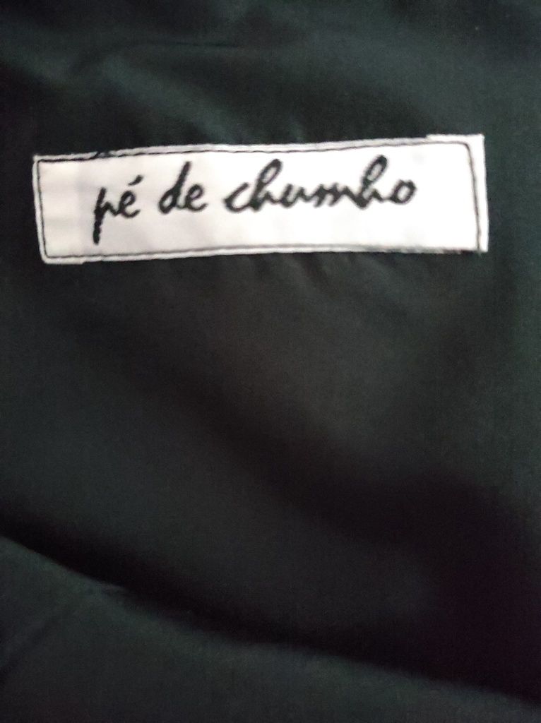 Vestido preto, Marca: pé de chumbo