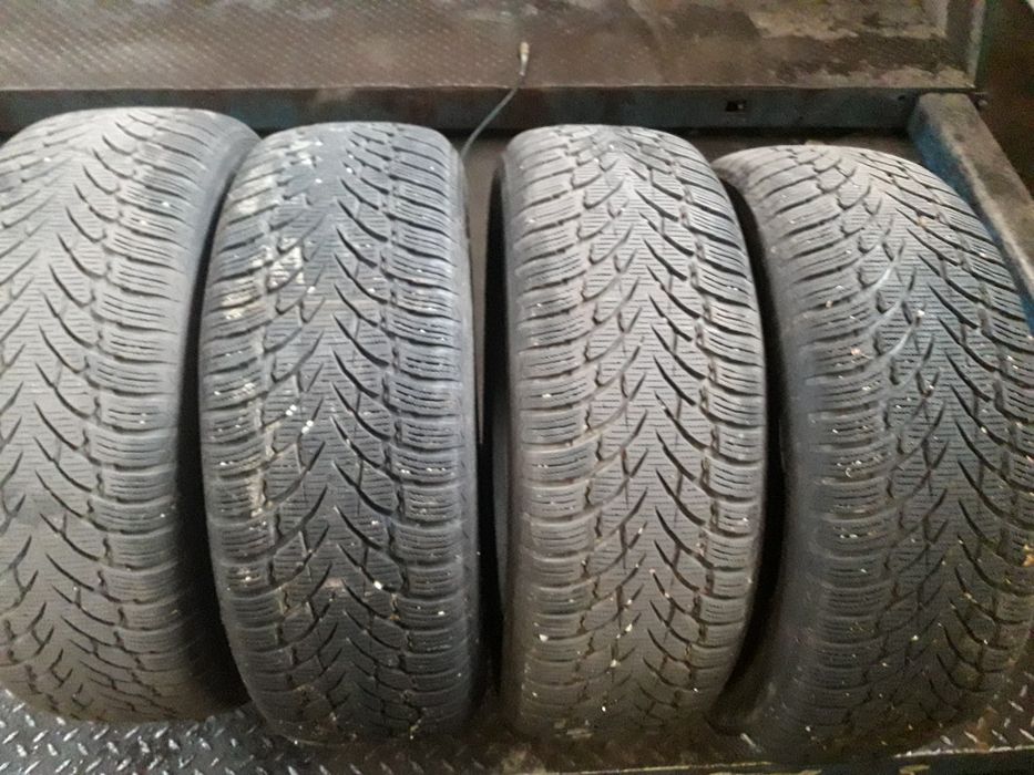 Nokian zima 245/70 R 16