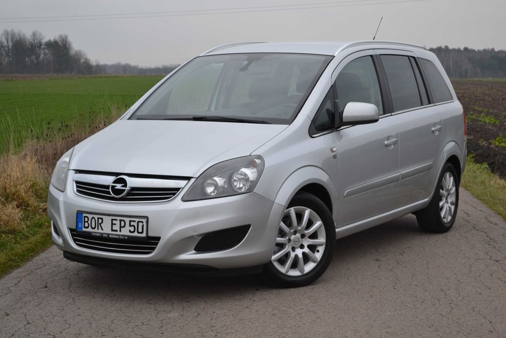 Opel Zafira B LIFT 1.8 Benzyna 140 KM Klima Alufelgi 7-Osób Opłacona