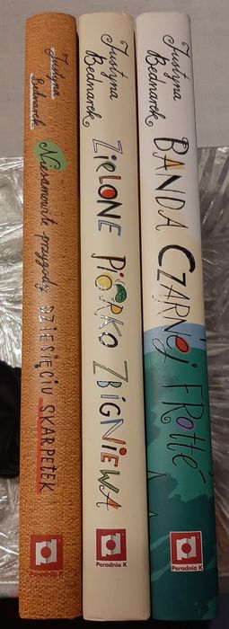 Justyna Bednarek 3 książki  o skarpetkach