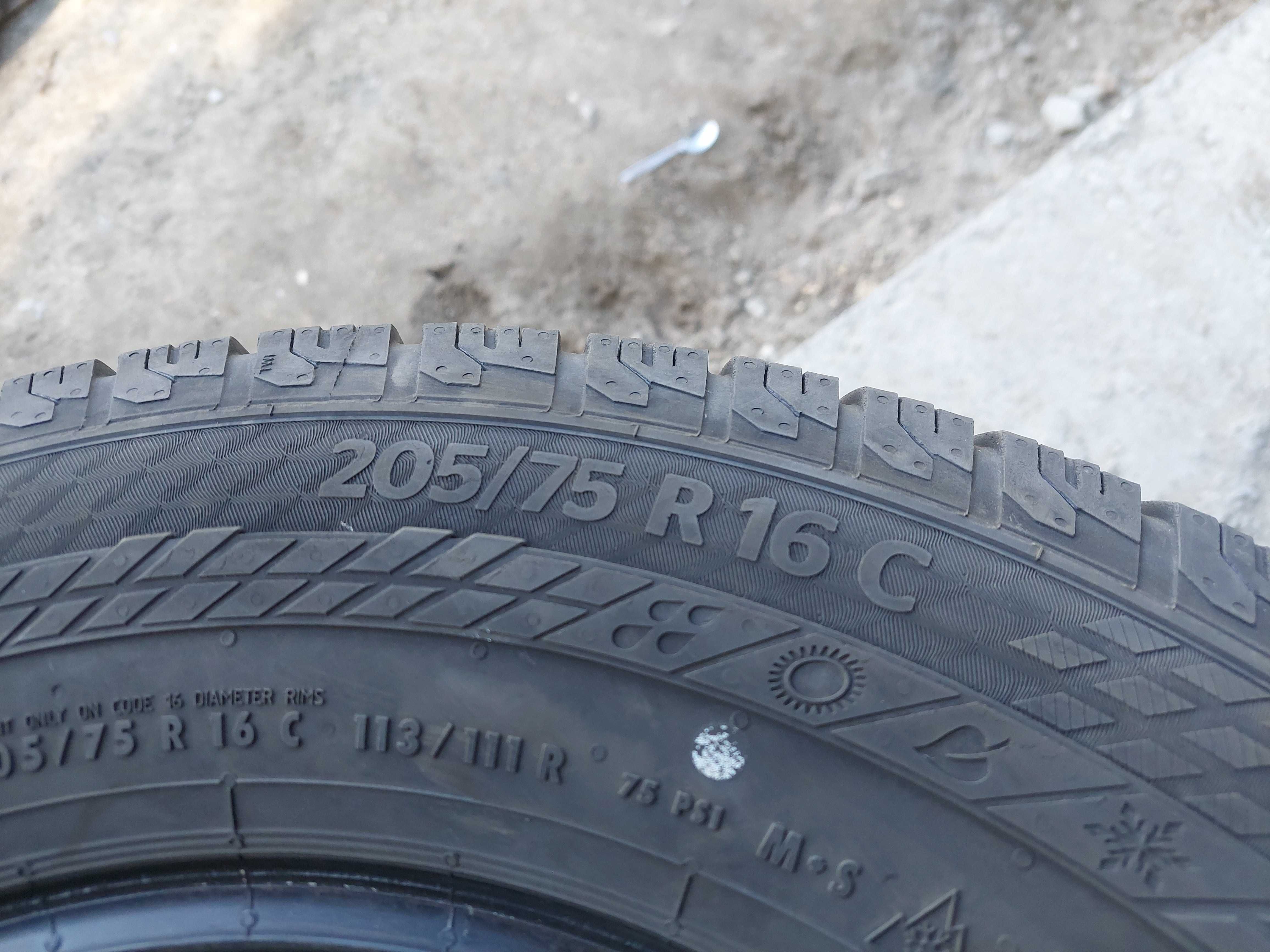 205/75R16C CONTINENTAL Vancontact season 4SEASON 7mm2022r(K879)