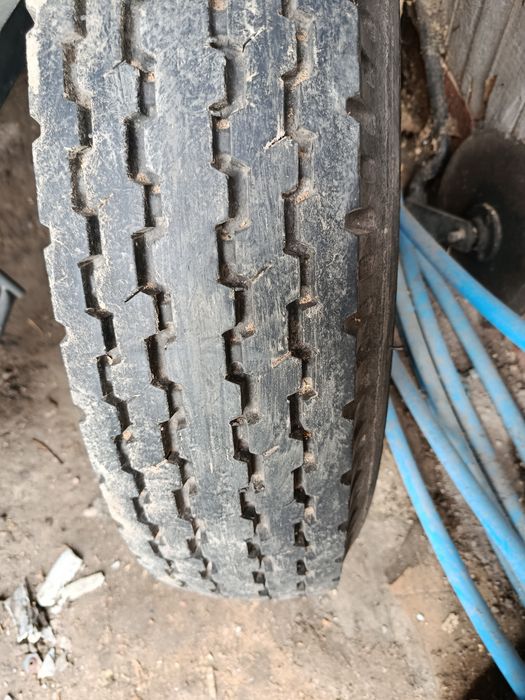 Sprzedam opony do przyczepy