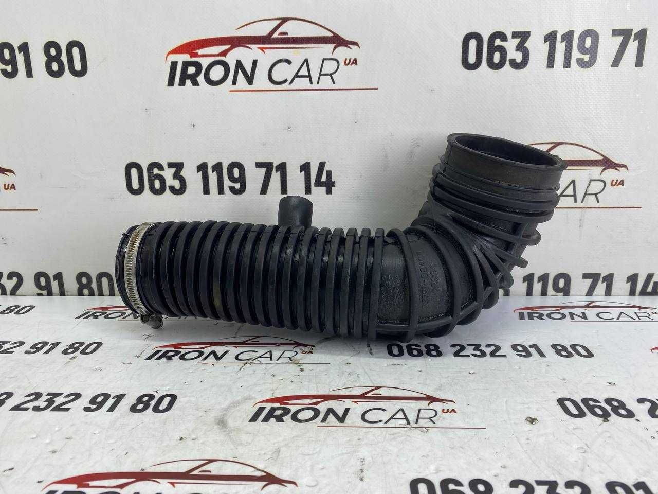 Патрубок повітряного фільтра SsangYong Rexton 2.7 23721-08400 01-12