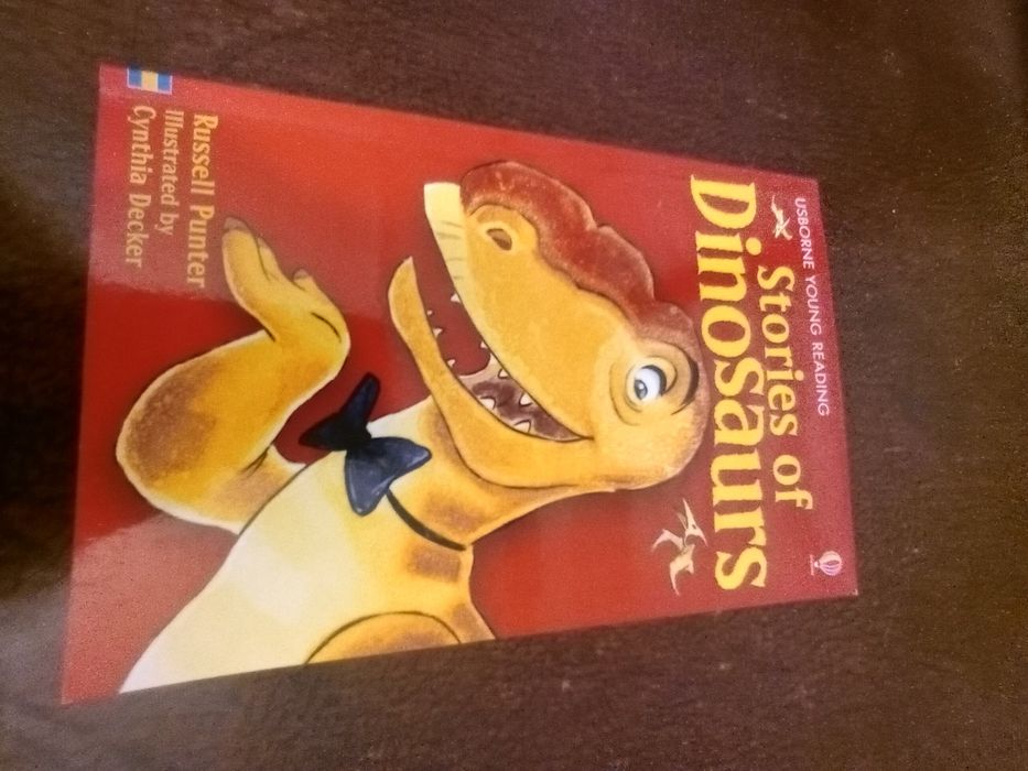 Stories of dinosaurs. W języku angielskim