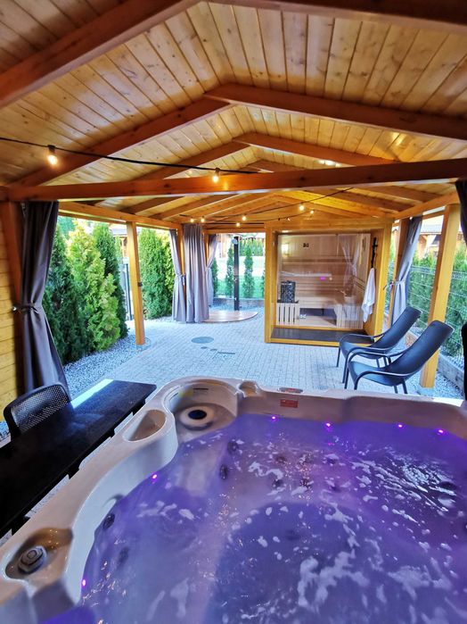 Domki nad jeziorem Goszcza w Lubrzy z jacuzzi i sauną