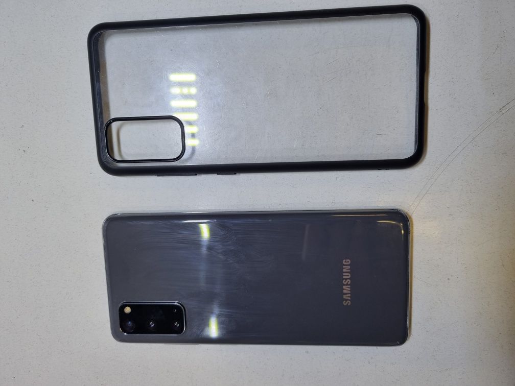 Samsung s20 8/128 2sim гарний стан