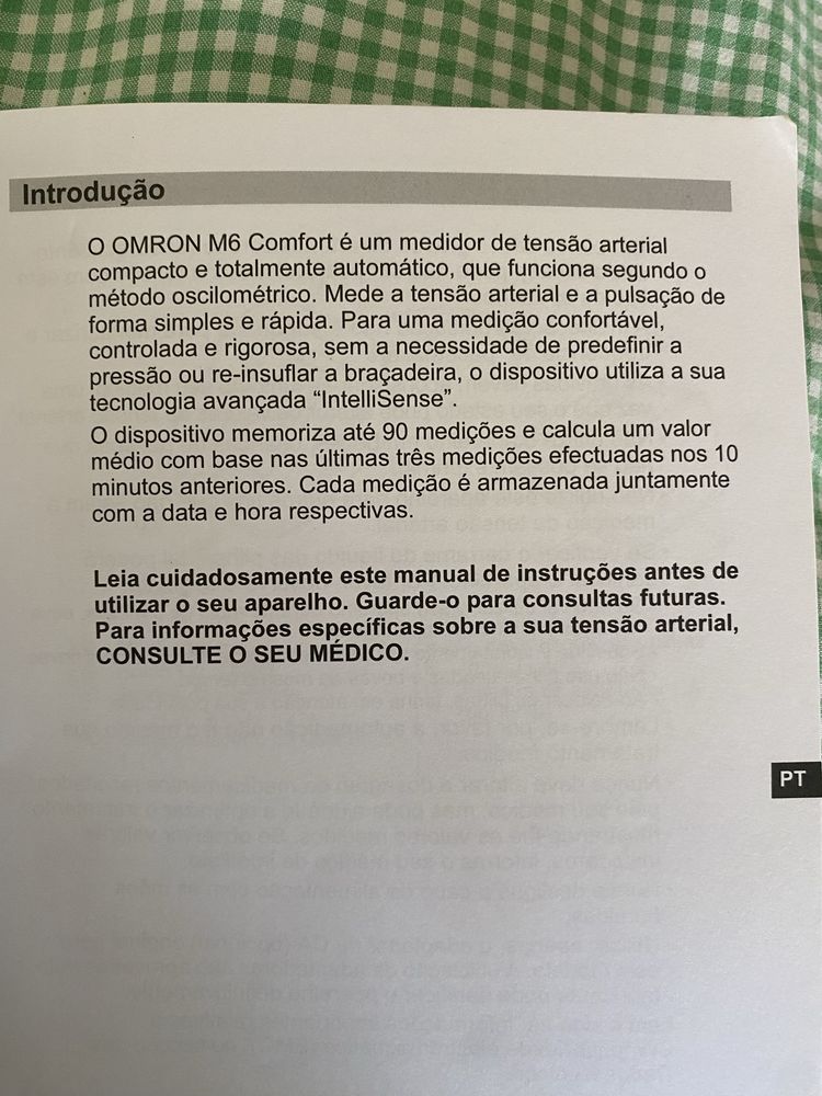 Medidor de tensão arterial OMRON digital automatico modelo M6 confort